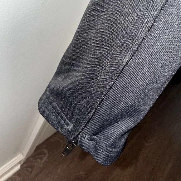 Adidas men’s Black Joggers - Picture 5 of 13